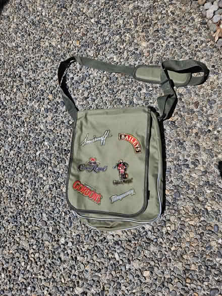 Photo of free Booze shoulder bag (Mercer Island, the Lakes) #2