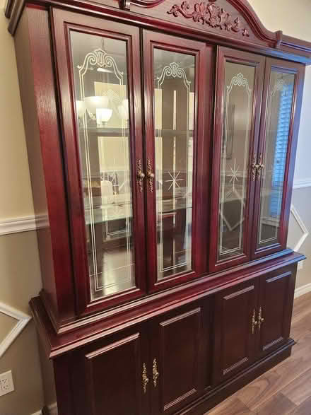 Photo of free Dining room suite (Bowmanville) #2