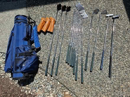 Photo of free Golf clubs and bag (Mercer Island, the Lakes) #1