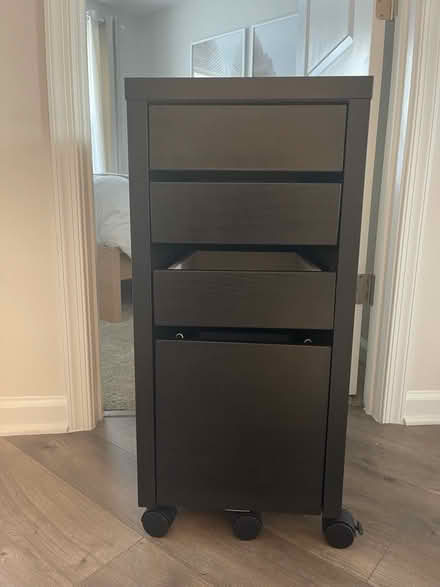 Photo of free IKEA Micke drawer unit storage (Landover, MD) #1