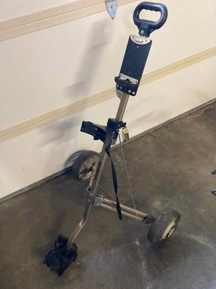 Photo of free Golf bag push cart (South Seattle - Rainier Beach) #1
