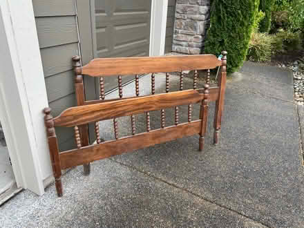 Photo of free Vintage wood head/footboards (Bothell, near Fernwood Elem.) #1
