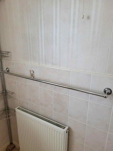 Photo of free Towel rail (Hove, BN3) #1