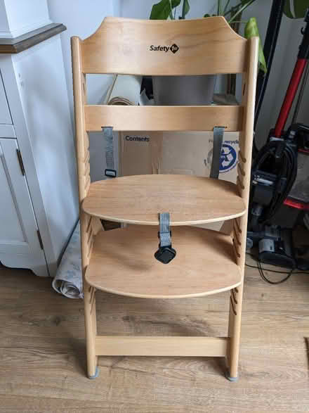 Photo of free Toddler high chair (Safety 1st) (Streatham SW16) #1