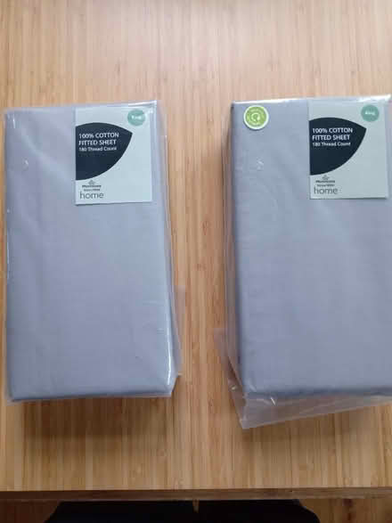 Photo of free Fitted King size bed sheet (Bridge of Allan FK9) #1