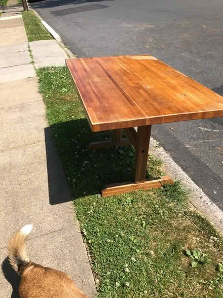 Photo of free Table—looks sturdy (South Ardmore) #1
