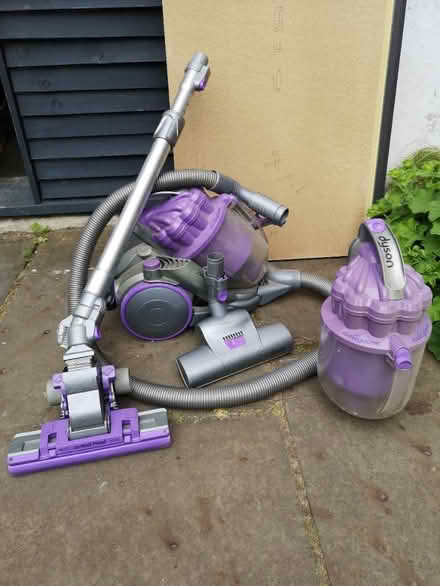 Photo of free Dyson DC08 for parts - not working (EH16) #1