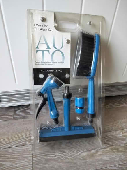 Photo of free Car wash set (Paddock Wood TN12) #1