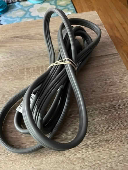 Photo of free Heavy duty extension cord (Chicago Edgewater) #3