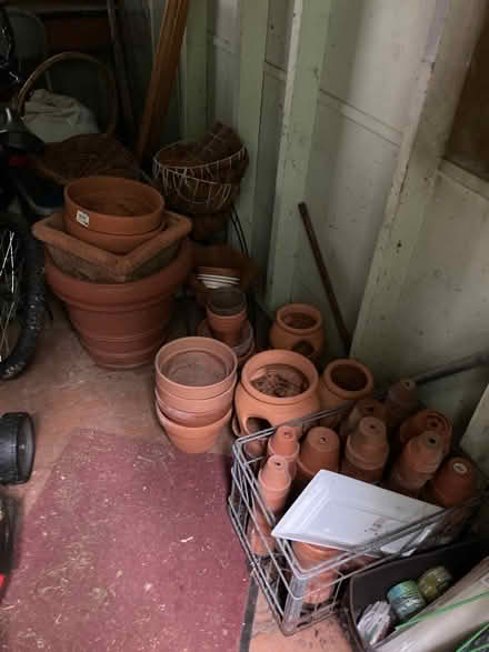 Photo of free Terra cotta pots and planters (Stowe) #1