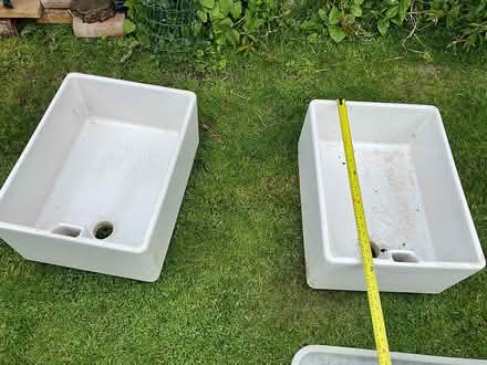 Photo of free Sinks (South Ockendon) #1