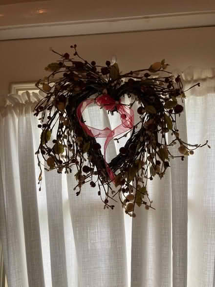 Photo of free Heart Wreath (Stowe) #1