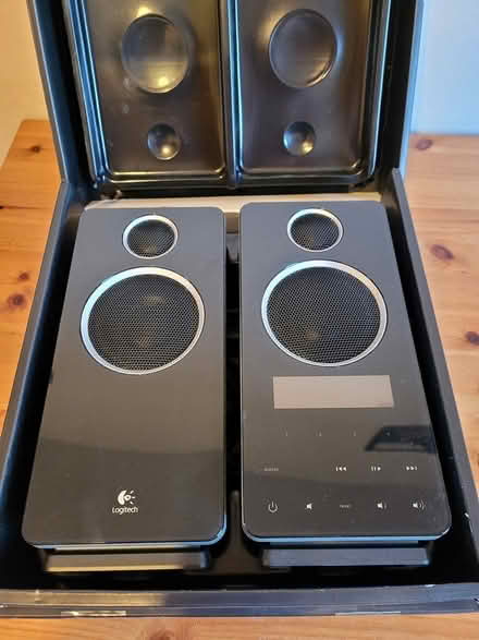 Photo of free Z10 2.0 Speakers (N4) #1
