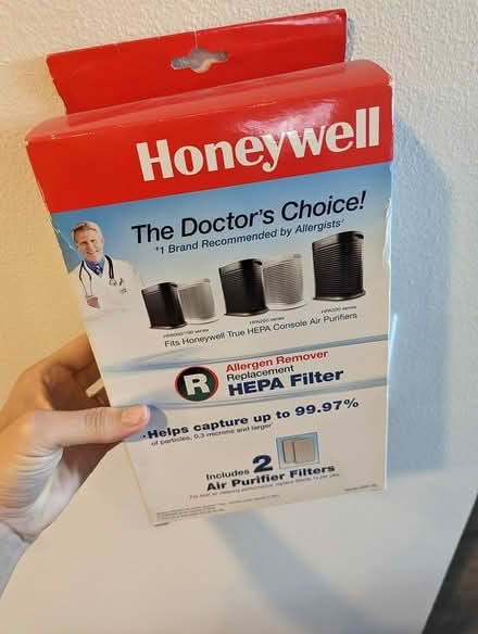 Photo of free Air Purifier w/ 2 New filters (92 X 101) #2