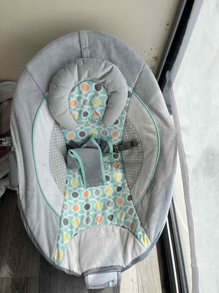 Photo of free baby play gym and baby bouncer (Croydon, CR0) #2
