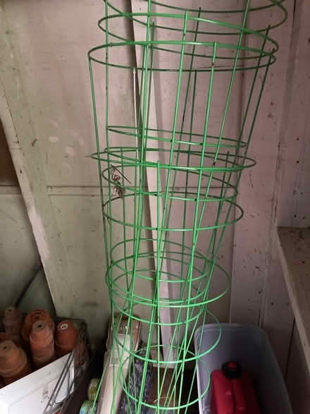 Photo of free 4 tomato cages (Stowe) #1