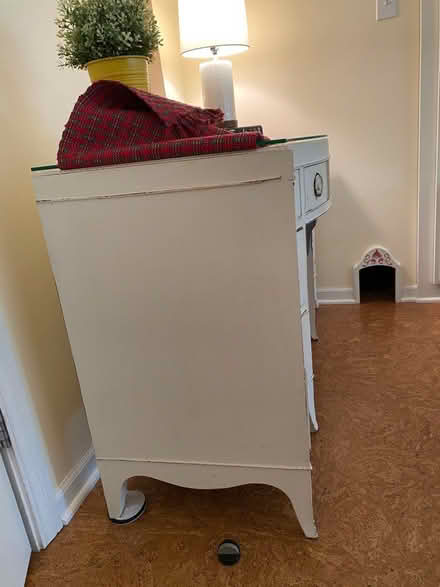 Photo of free Vintage writing desk (La Grange) #4