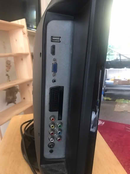 Photo of free 24” tv (Beaumont LA1) #3