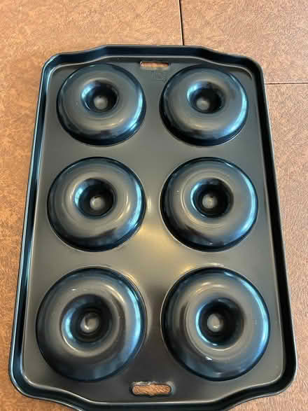 Photo of free donut pan (Pine Hills) #2