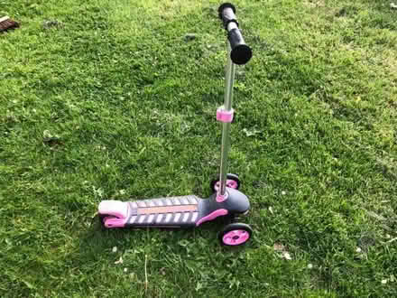 Photo of free Pink scooter (Minster Lovell OX29) #1