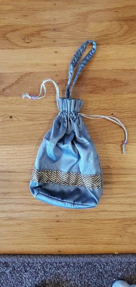 Photo of free cloth backpacks and misc pouches (near cupertino library) #4