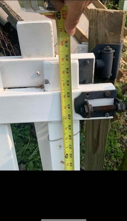 Photo of free two piece fence (King Heights) #4
