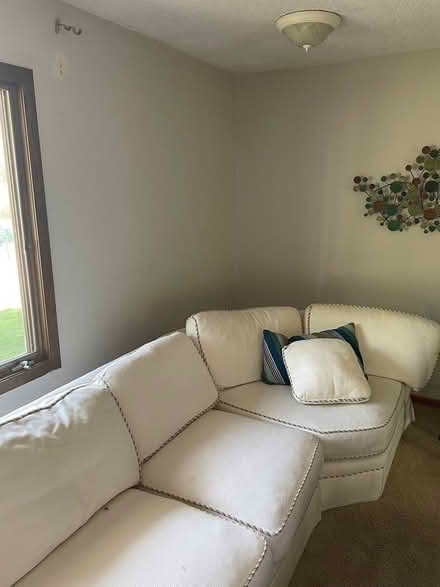 Photo of free 2 pieces on CR Laine sectional (Edina near crosstown & Hwy 100) #2