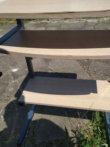 Photo of free Computer desk (Upper Edmonton N18) #1