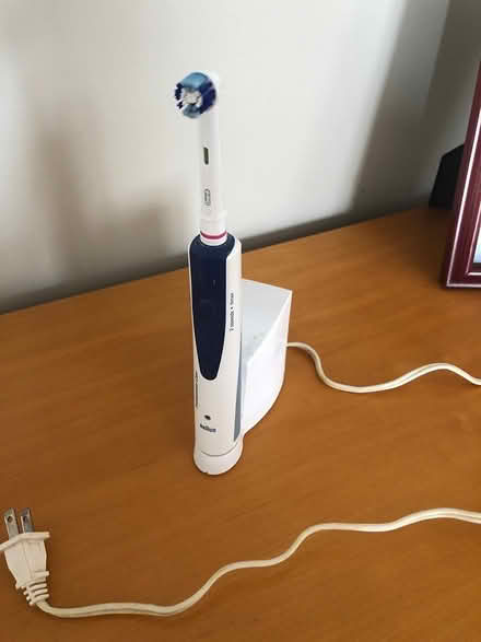Photo of free Electric toothbrush (NE Burlington) #1