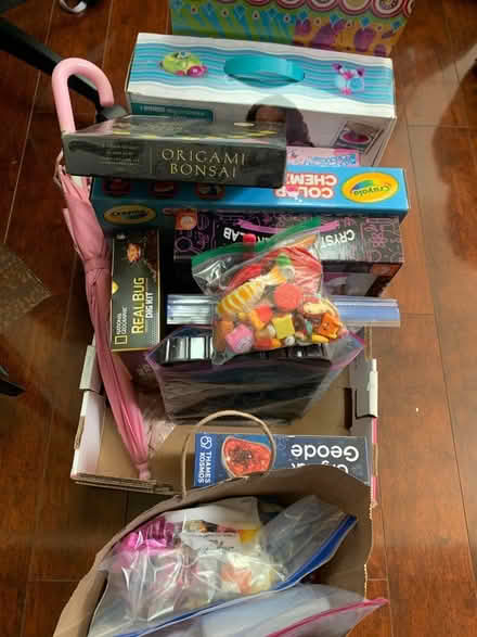 Photo of free Toys and kits (Near Rengstorff) #1