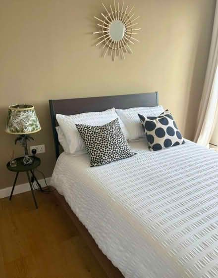 Photo of free Double bed - excellent condition (Putney, SW15) #1