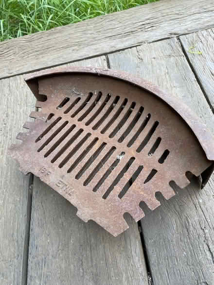 Photo of free Cast iron fire grate (Dorking RH4) #2