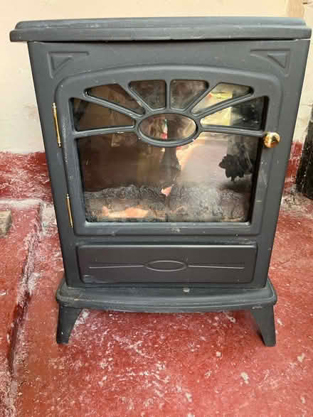 Photo of free Electric Fire (Wirral) #1