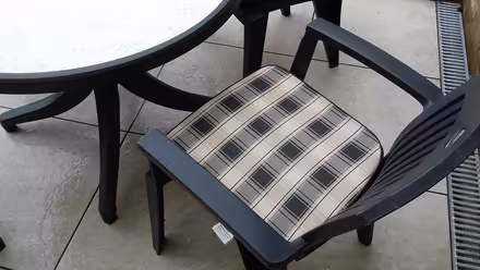 Photo of free Patio Table & Chairs Set (St Lawrence) #2