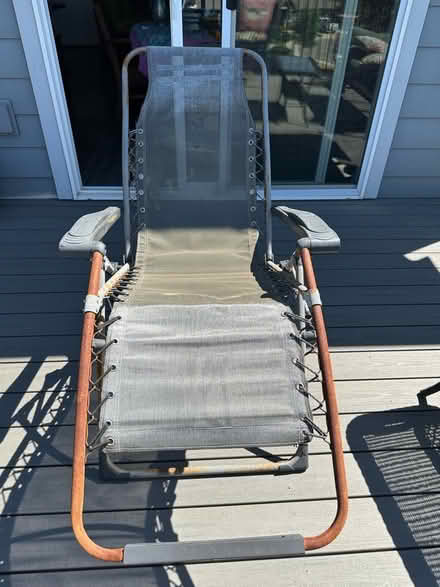 Photo of free Reclining chair (Eagle Ridge) #1
