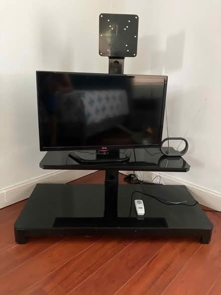 Photo of free TV stand (Hollywood) #1