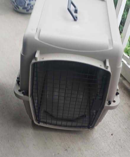 Photo of free Medium Size Dog Crate (Aurora (Hampden near Tower Rd)) #1