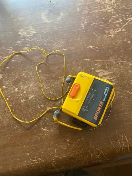 Photo of free Sony Walkman (Derry and Thompson - Milton) #1