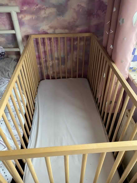 Photo of free Cot (WD18 Watford) #2