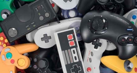 Photo of Retro Gaming accessories (Fazakerley L10) #1