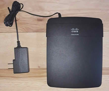 Photo of free Cisco/Linksys E1200 WiFi AP/Router (Lincoln Park 20002) #1