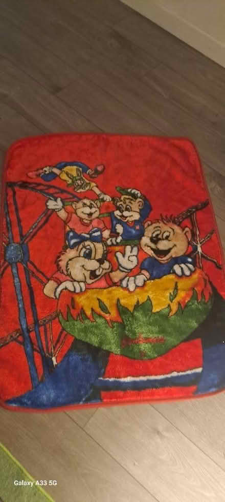 Photo of free Thick blanket for baby/toddler (E16 canning town) #1