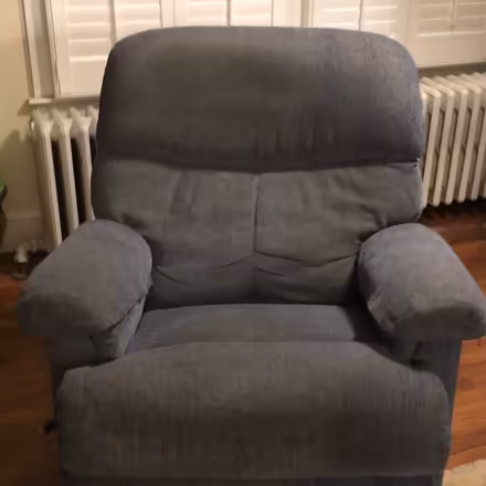 Photo of free Recliner Chair (Rockville - West End) #1