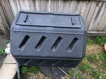 Photo of free Composter (Oak Lawn) #1