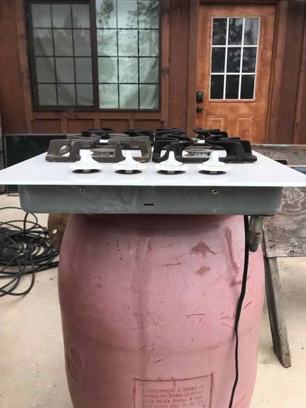 Photo of free Pyrex Gas cooktop (South Sebastopol) #2