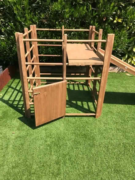 Photo of free Wooden climbing frame (Surbiton KT6) #4