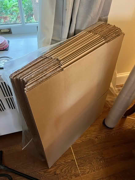 Photo of free moving boxes, NEW (Roland park/Evergreen) #1