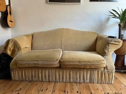 Photo of free Super comfy sofa (SE25 south Norwood) #2