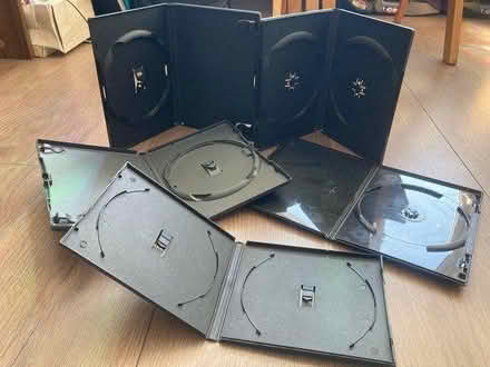 Photo of free CD / DVD cases (Splott CF24) #2