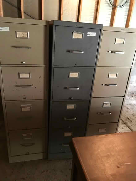 Photo of free Metal filing cabinets (Old West Side) #1